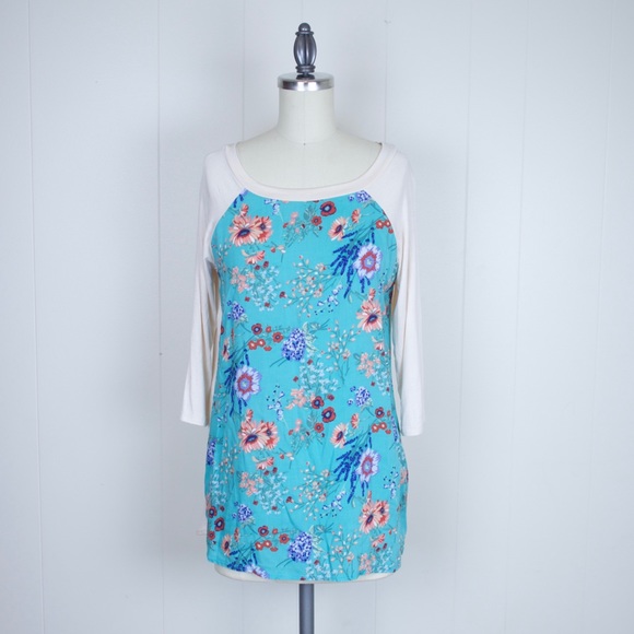 LARA Tops - NWOT Lara | Floral 3/4 Sleeve Soft Tee | A76